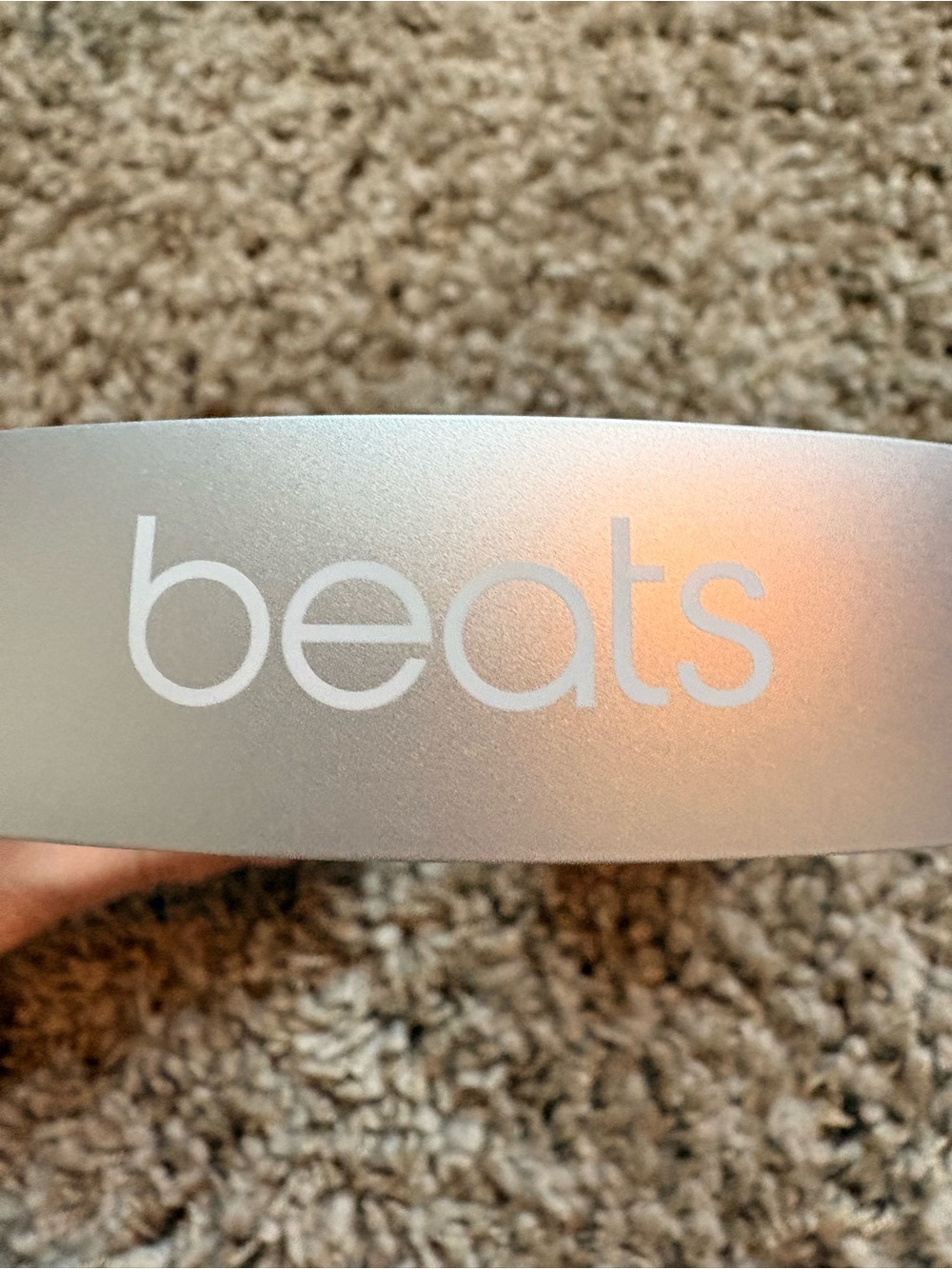 Beats Solo 4 Wireless Over-Ear Headphones — White/Silver - Picture 3 of 4